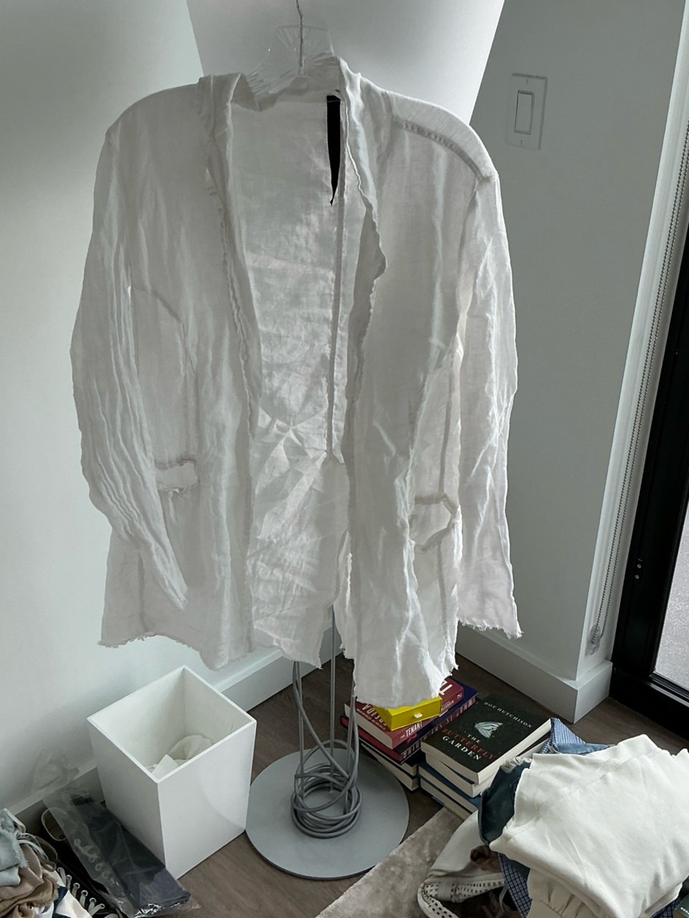 Jaga white linen jacket
